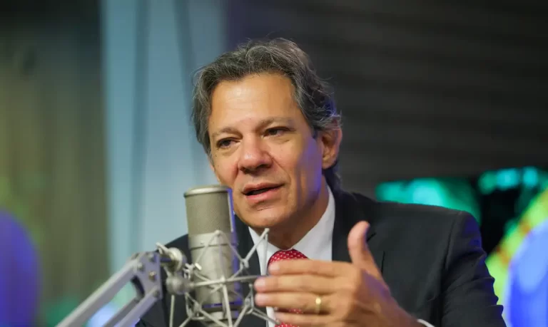 Haddad viaja aos EUA para participar do encontro do G20