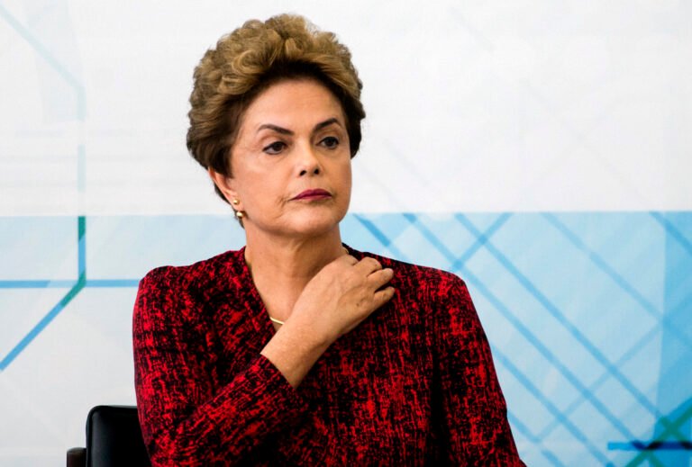 Risco fiscal é maior hoje do que no fim do governo Dilma, diz Mansueto
