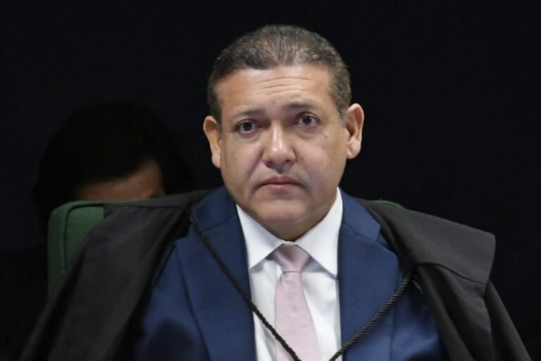 Kassio defende proteção das big techs e placar fica em 8 a 3 sobre responsabilização