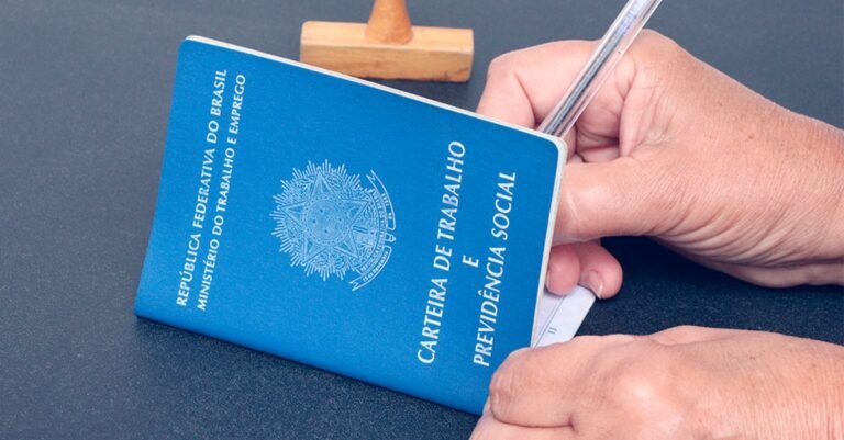 Mercado de trabalho mostra sinais claros de crescimento, diz BC