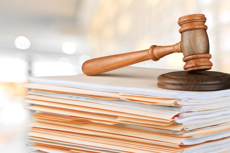 Debate sobre criminalização de pareceres jurídicos