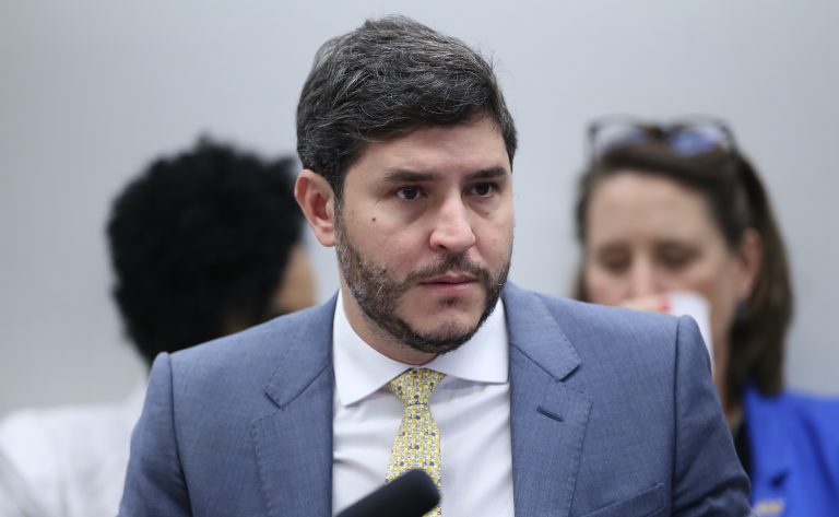 Escolas terão que incentivar doação de sangue e órgãos