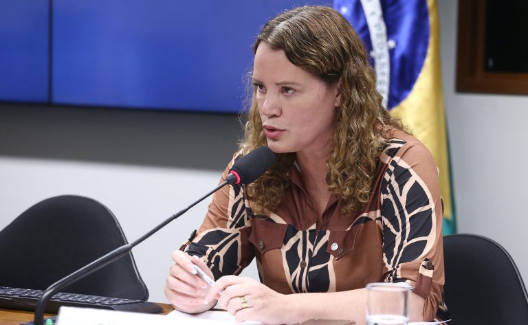 Lei institui o selo que premia cidades que cuidam das mulheres