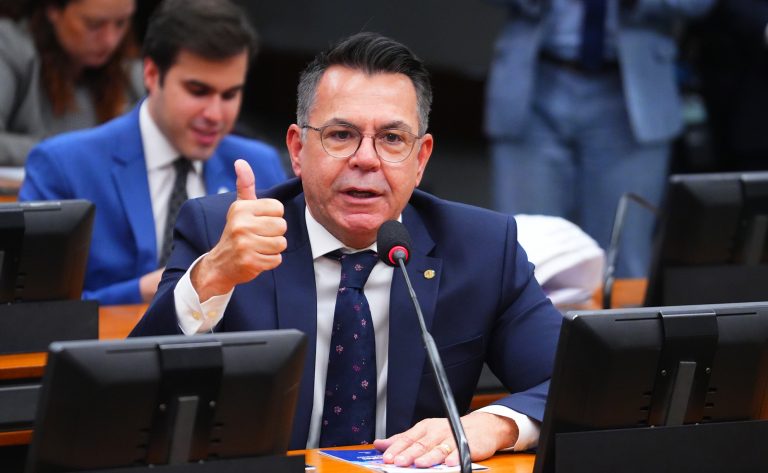Escolas podem abrir em dias sem aulas para atividades da comunidade