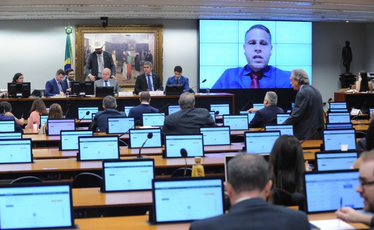 Ex-assessor do TSE denuncia monitoramento das redes sociais da direita em 2022