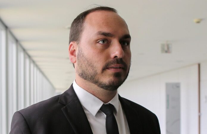 Carlos-bolsonaro.jpeg