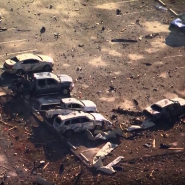 Explosão em Fábrica nos Estados Unidos Deixa Diversos Desaparecidos