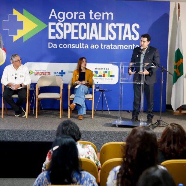 Incorporacao-do-Emicizumabe-ao-SUS.-Foto-Jhonatan-Cantarelle-Agencia-Saude-DF-2-620x620.jpg