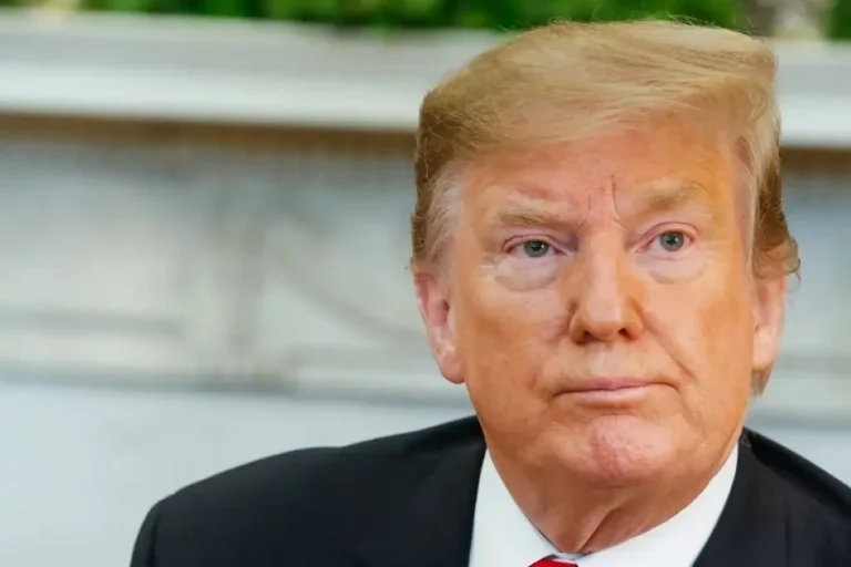 Trump diz que merece prêmio Nobel após ligação da vencedora