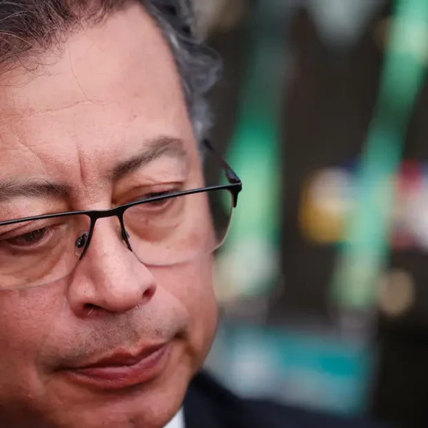 gustavo-petro-620x620-3.webp-3