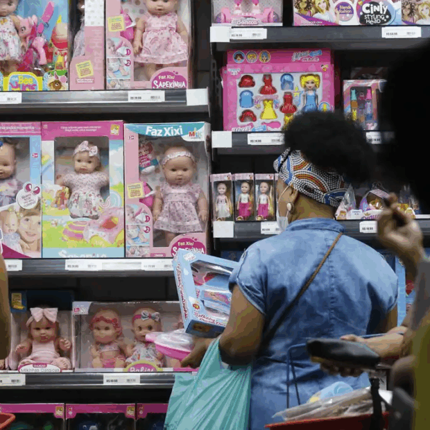 movimento_de_vendas_de_brinquedos_para_o_dia_das_criancas_comercio_varejista_nas_ruas_do_polo_saara_centro_do_rio_de_janeiro_ffraz_abr_100720210103-620x620-1.png-1
