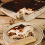 biscoito-e-tiramisu-de-close-up-620×620.jpg