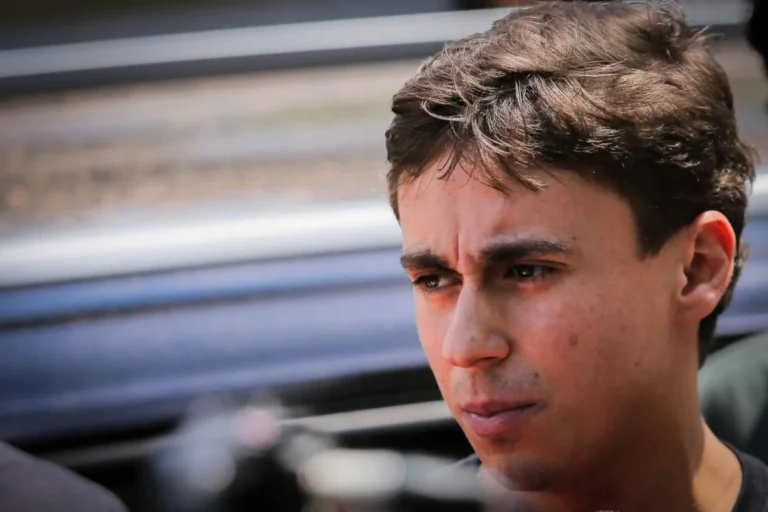 Nikolas comenta sobre decisão de Moraes que retira mandato de Zambelli