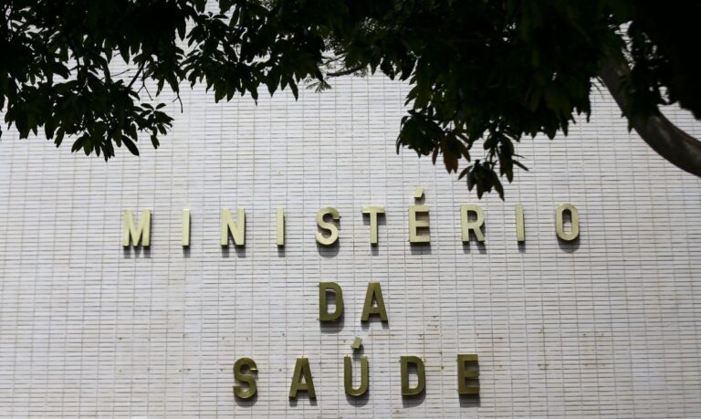 Ministério divulga edital para formar agentes comunitários de saúde