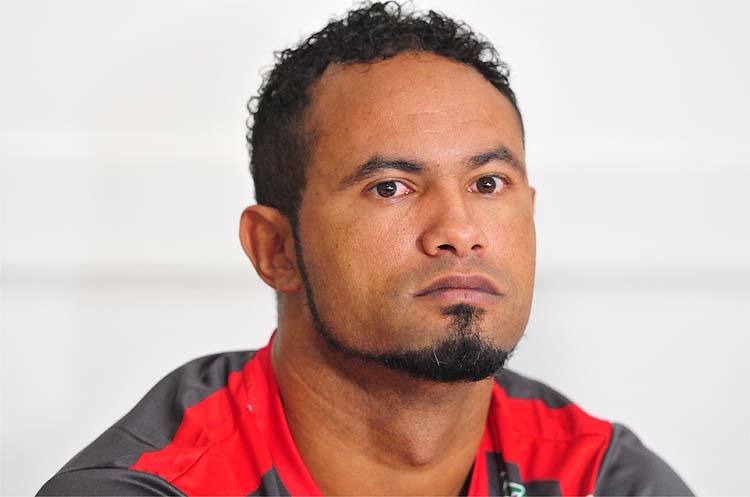 Justiça manda prender goleiro Bruno por não cumprir regras da liberdade