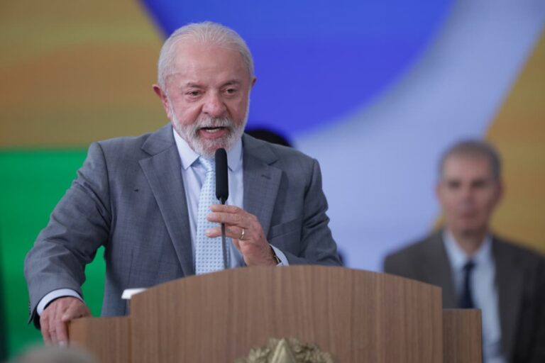 Lula lamenta morte de Oscar Schmidt, ídolo do basquete