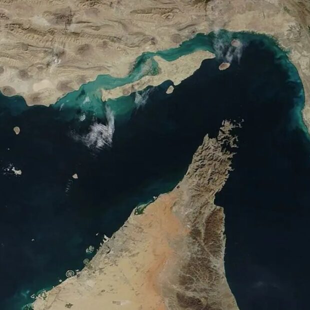 Irã ameaça fechar Estreito de Ormuz em resposta a bloqueio naval dos EUA