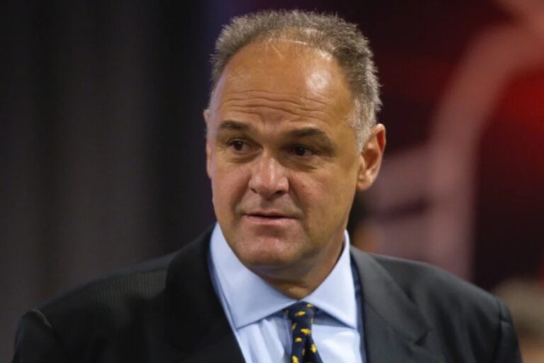 Governo decreta luto oficial por Oscar Schmidt