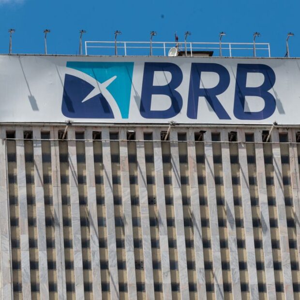 STF adia decisão sobre uso de imóveis públicos para ajudar BRB