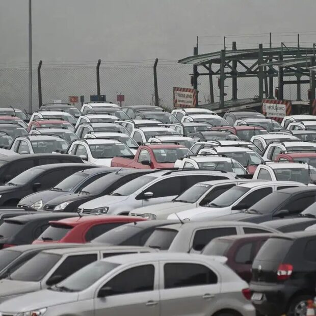 Preços de carros usados crescem 0,27% e desaceleram em abril, diz IBV Auto