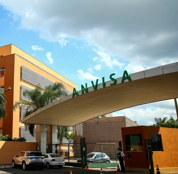 Anvisa bloqueia curativo e cateter intravenoso por segurança