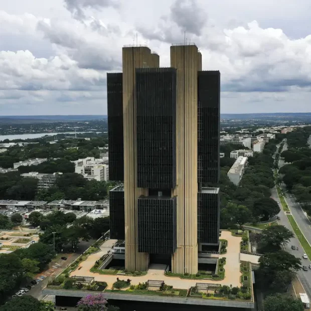 Dívida do governo atinge maior valor desde abril de 2021