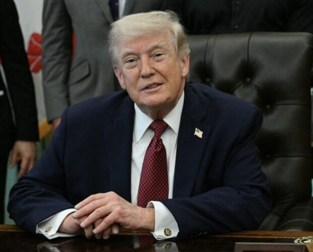 Trump diz que chegada de migrantes a Ceuta parece uma invasão