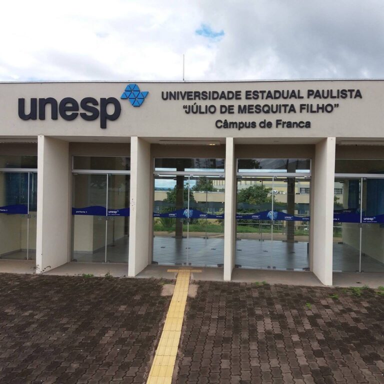 Unesp aumenta vagas para medicina no vestibular 2027
