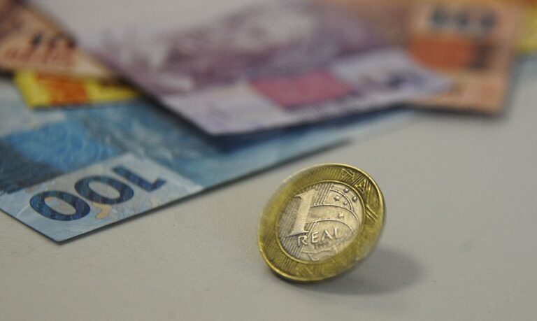 Dívida pública atinge 81,9% do PIB, maior nível em 5 anos