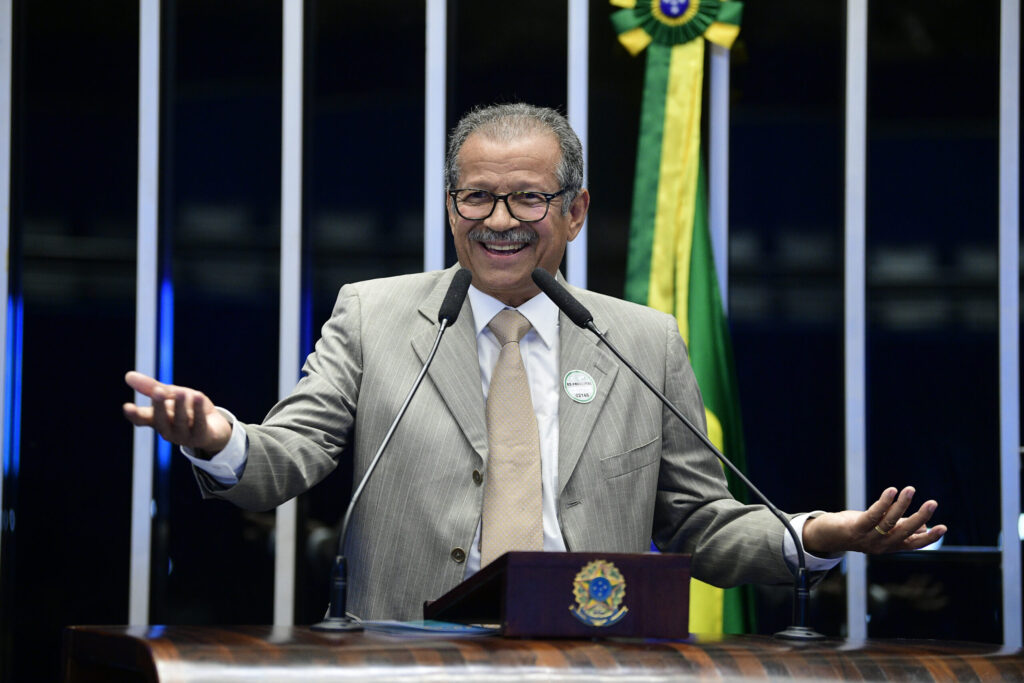 Sebastião Coelho candidato ao Senado pelo Distrito Federal nas eleições de 2026